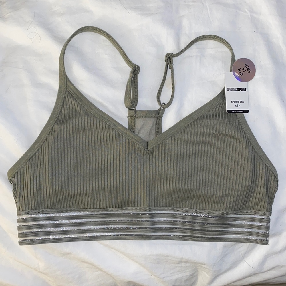 VS PINK SPORTS BRA